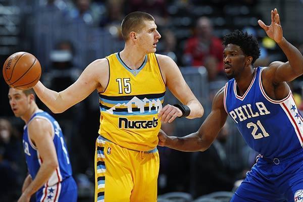 间得到了周 间得到了周