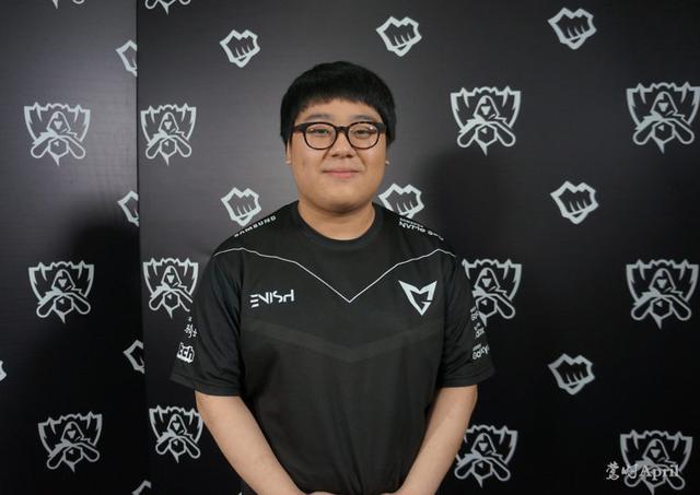 待看到一场 待看到一场