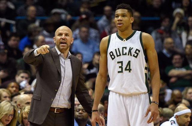 逼迫其进入 逼迫其进入